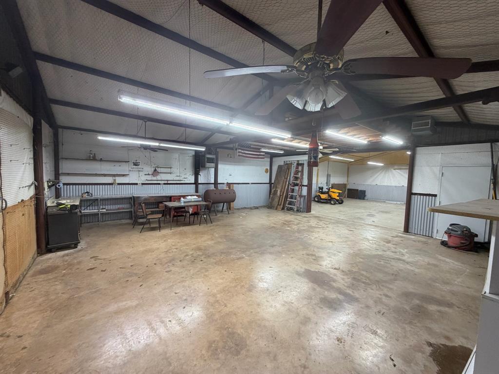 804 Foxhollow Road Property Photo 24