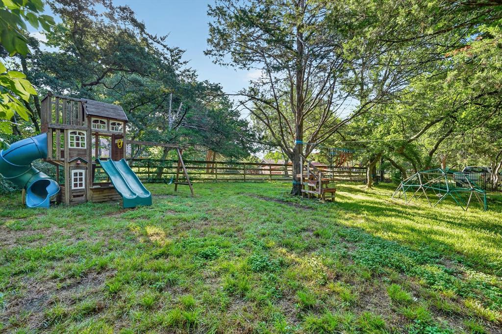 220 Priscilla Circle Property Photo 28