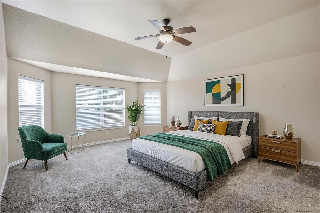 1004 Edgefield Lane Property Photo 17