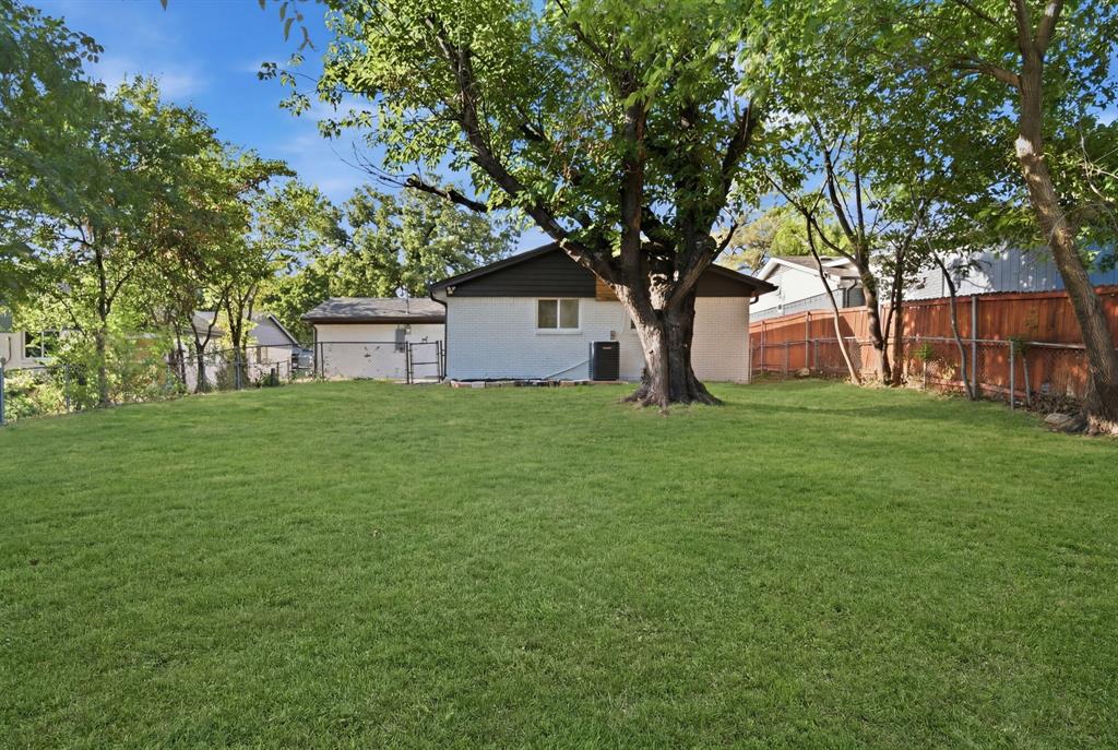 6632 Ellis Road Property Photo 33