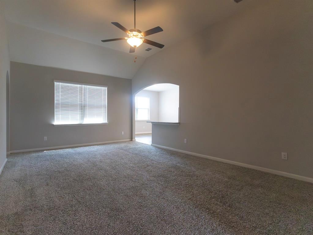2100 Penaflor Drive Property Photo 8