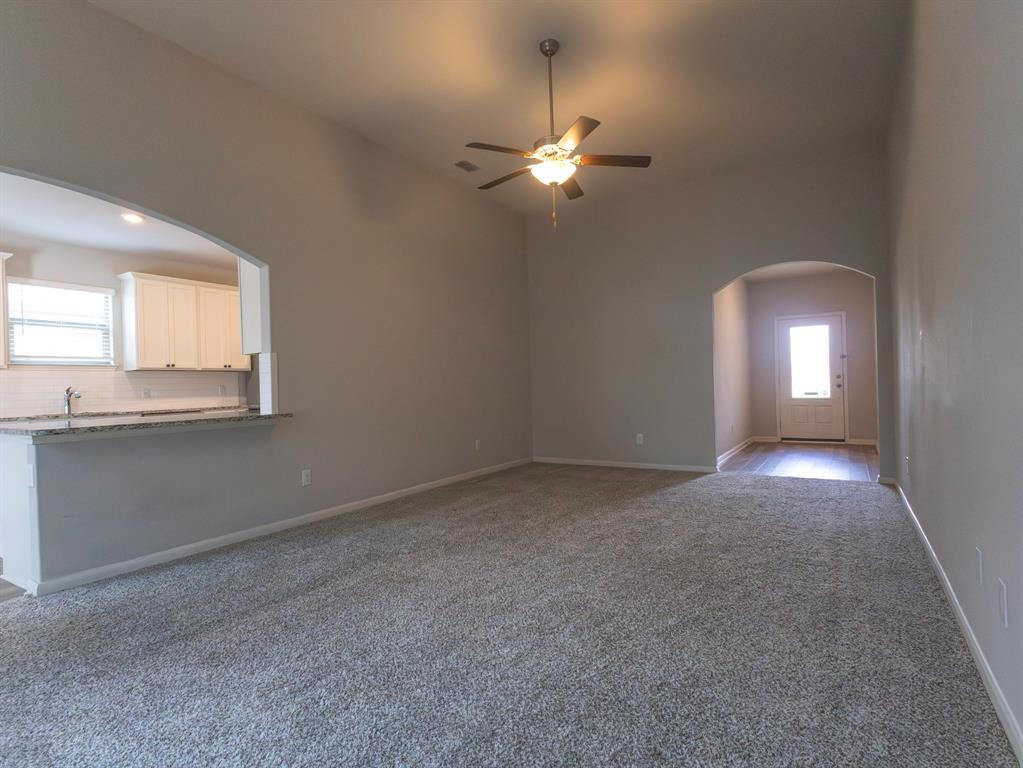 2100 Penaflor Drive Property Photo 9