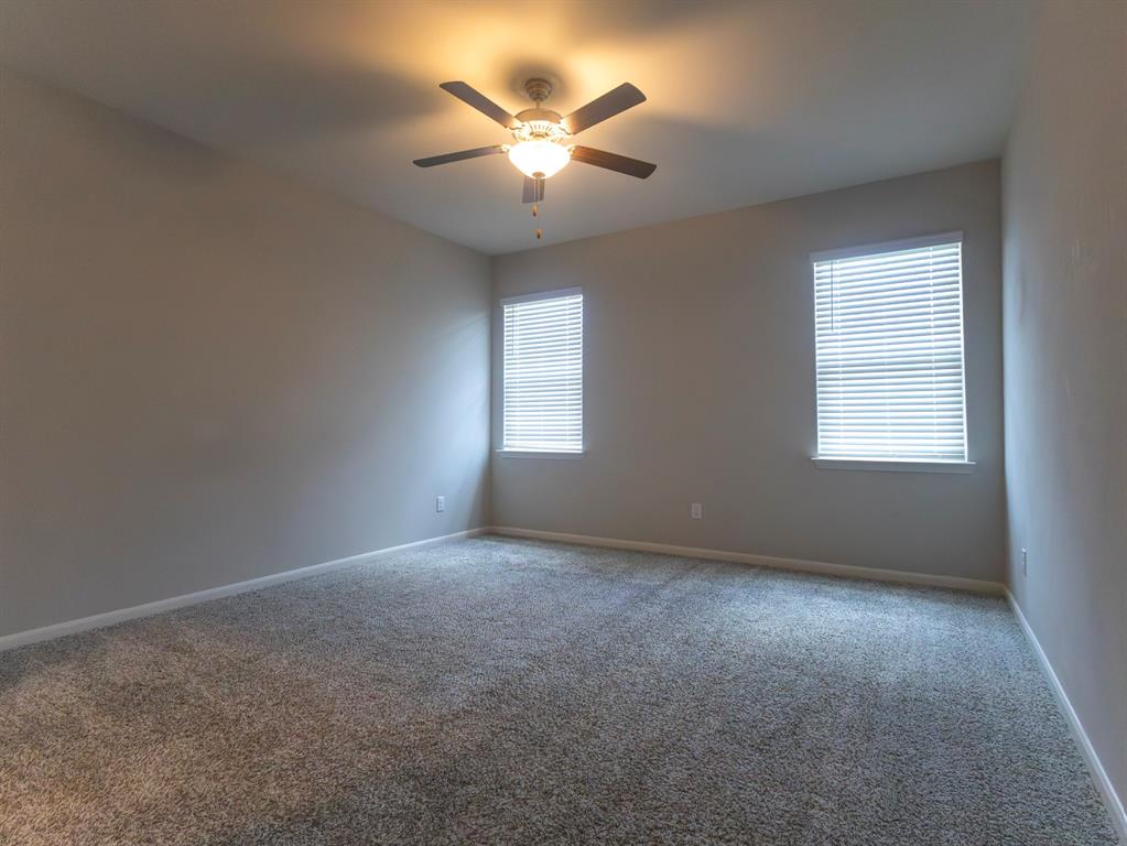 2100 Penaflor Drive Property Photo 10
