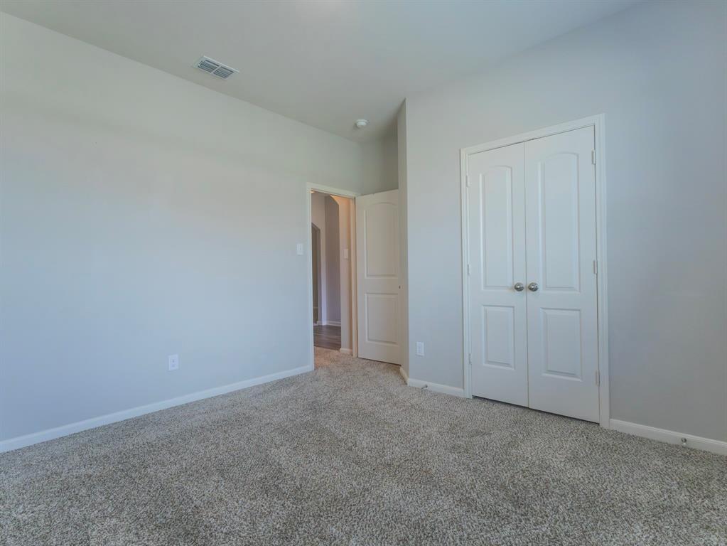 2100 Penaflor Drive Property Photo 15
