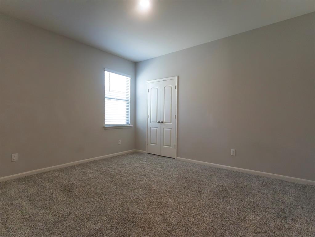 2100 Penaflor Drive Property Photo 16