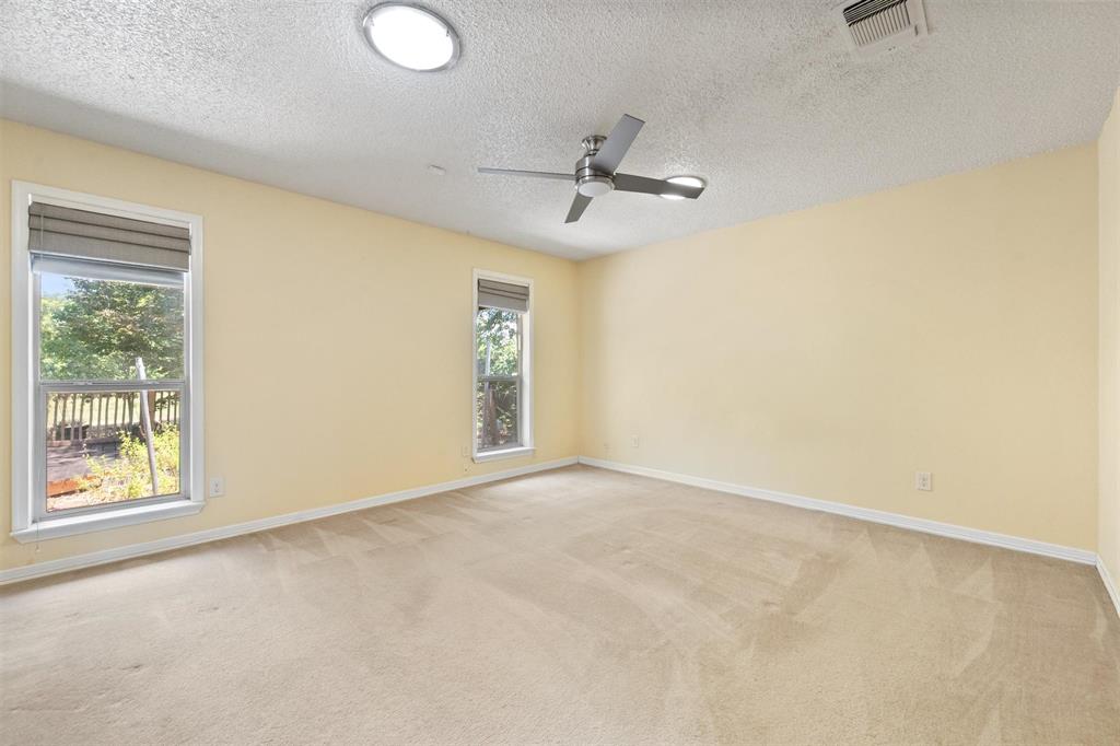 2211 Southcrest Drive Property Photo 25