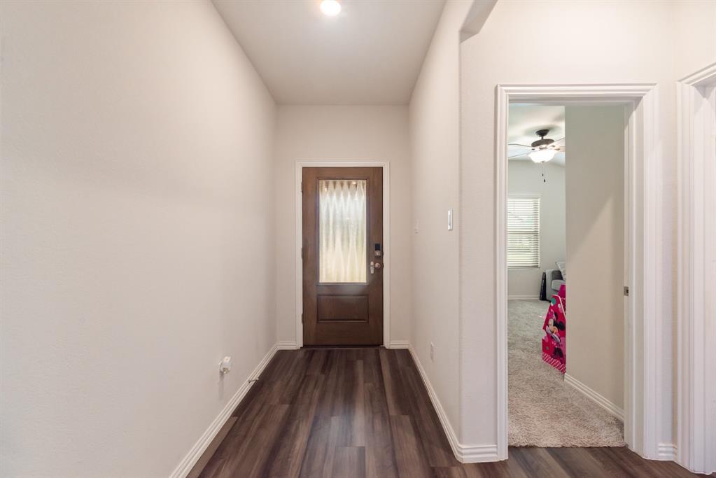 2536 Peoria Drive Property Photo 6