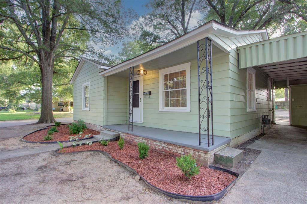 4101 Elizabeth Property Photo 1