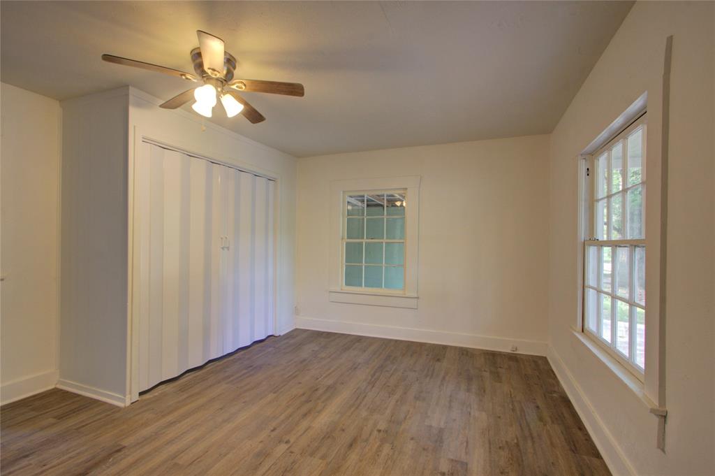 4101 Elizabeth Property Photo 7