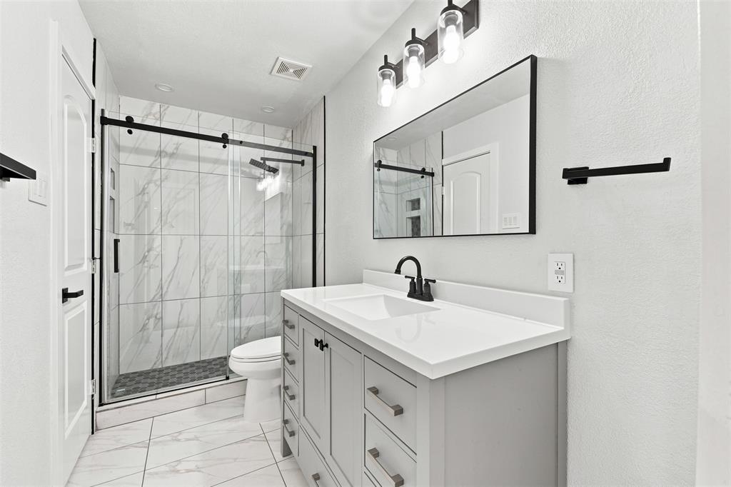 3936 Gillespie Drive Property Photo 26