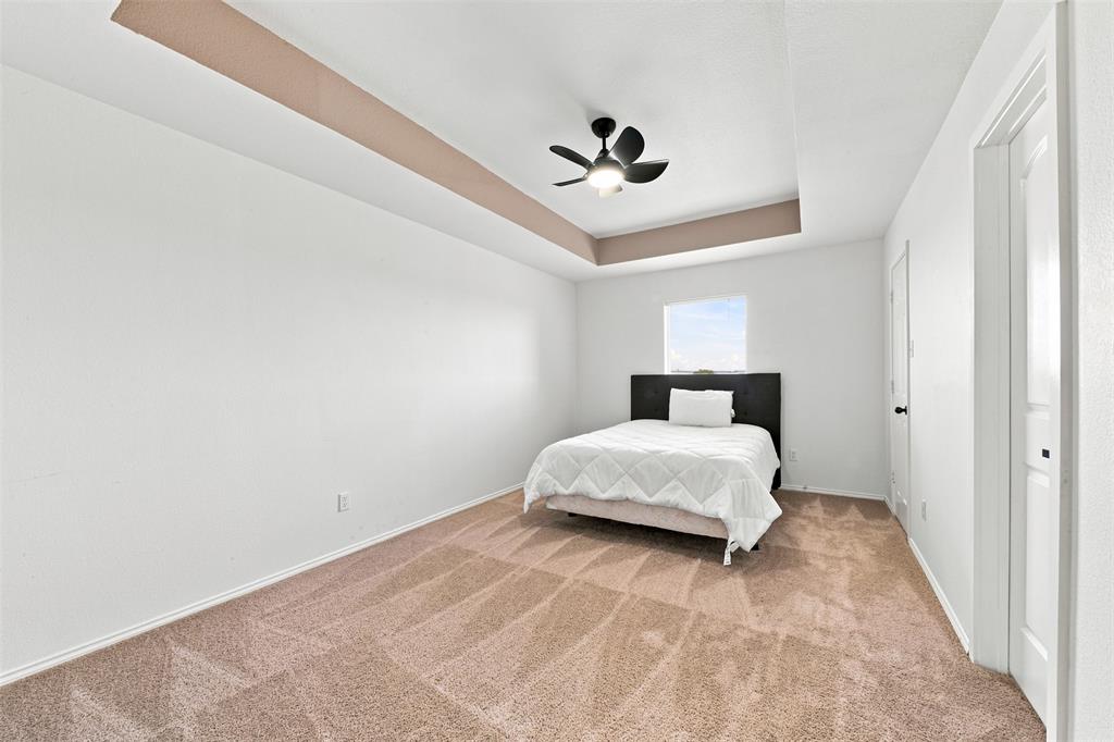 3936 Gillespie Drive Property Photo 27