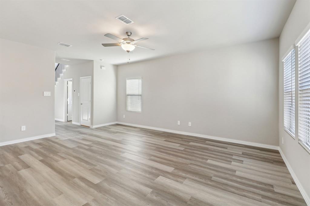 3802 High Valley Drive Property Photo 6