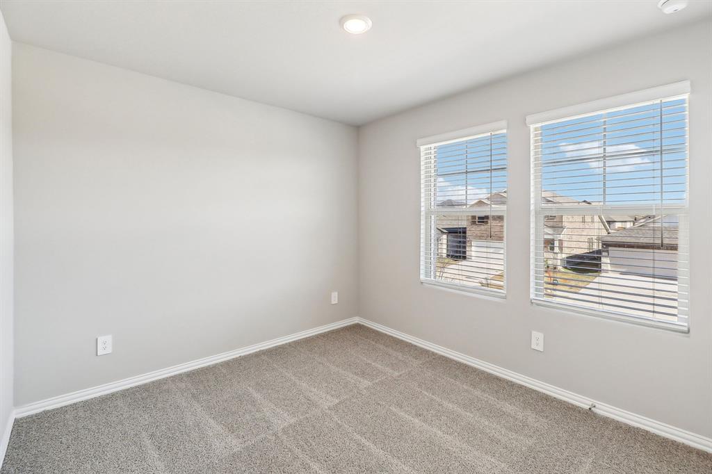 3802 High Valley Drive Property Photo 16