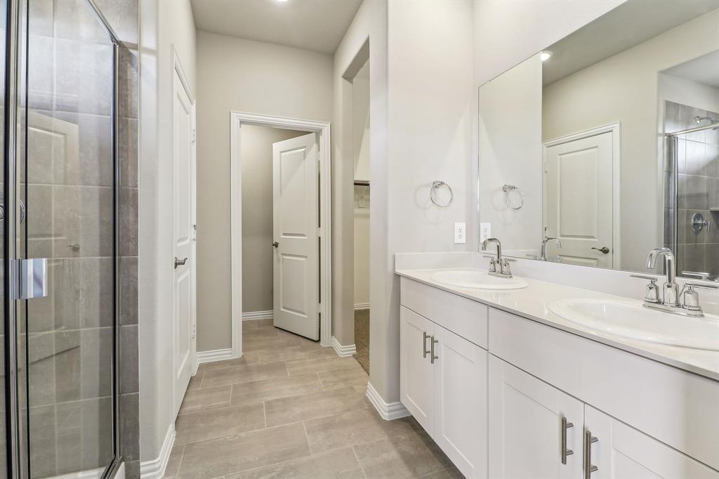 3802 High Valley Drive Property Photo 23