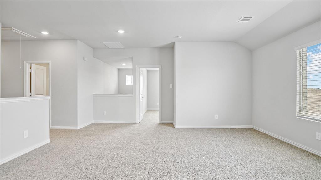 3804 High Valley Drive Property Photo 35
