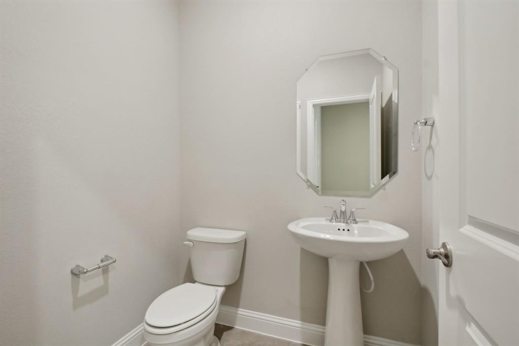 2736 Teton Street Property Photo 15