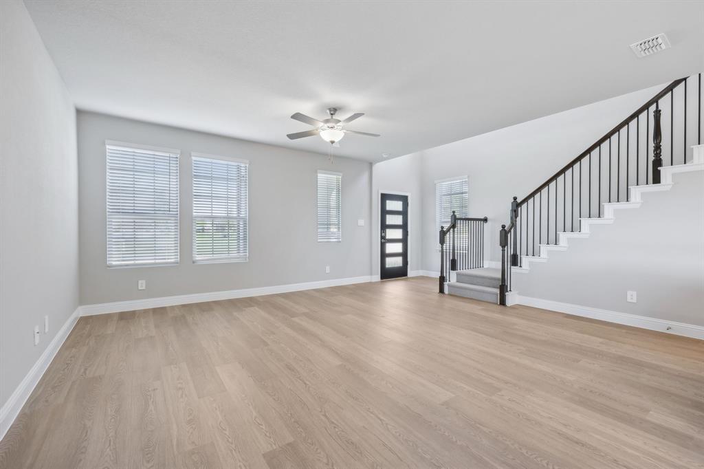 2732 Teton Street Property Photo 5