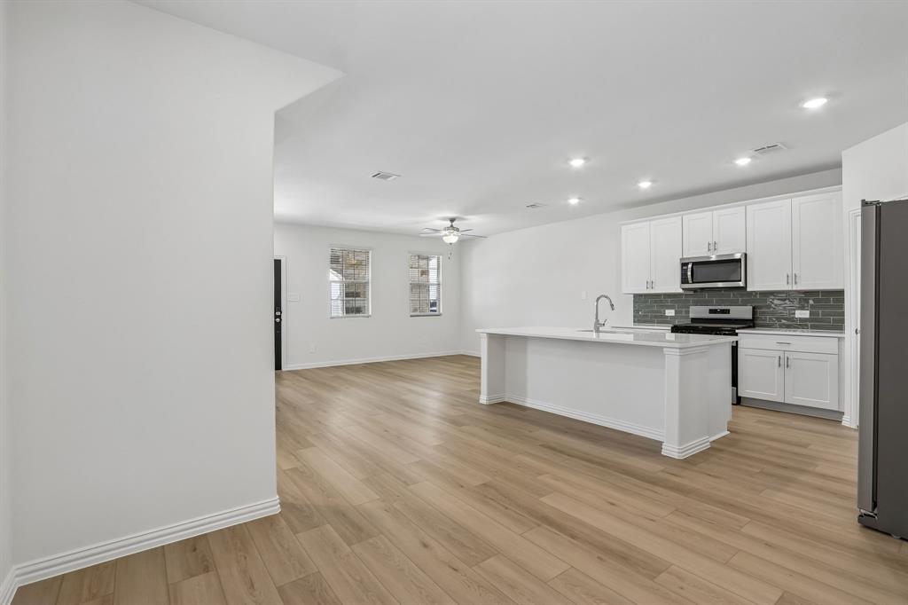 2724 Teton Street Property Photo 9