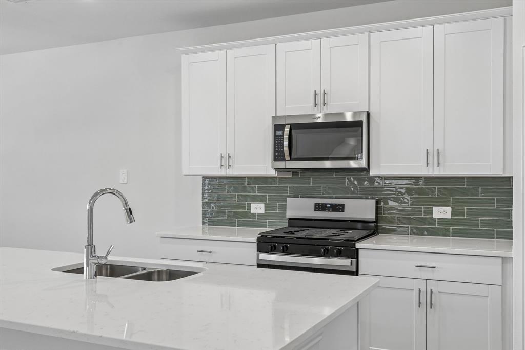 2724 Teton Street Property Photo 15