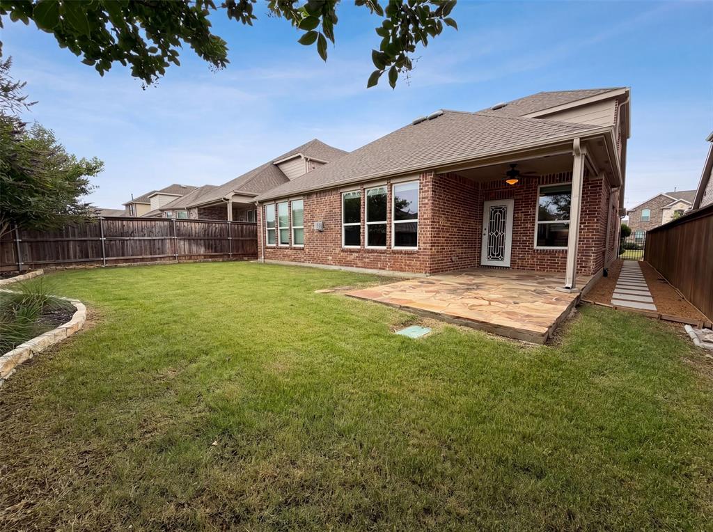 1611 Temperance Way Property Photo 5