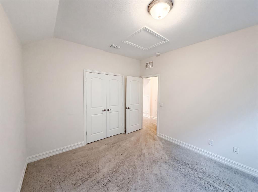 1611 Temperance Way Property Photo 12