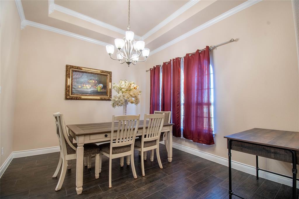1009 Sky Court Property Photo 9