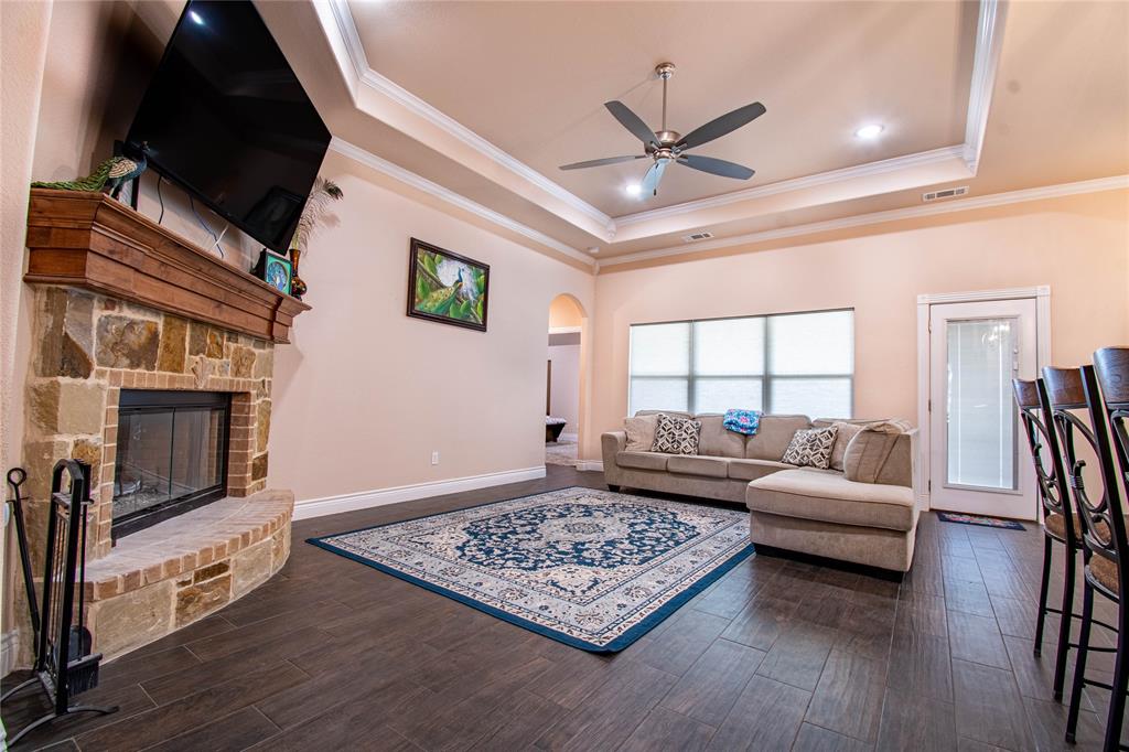 1009 Sky Court Property Photo 10