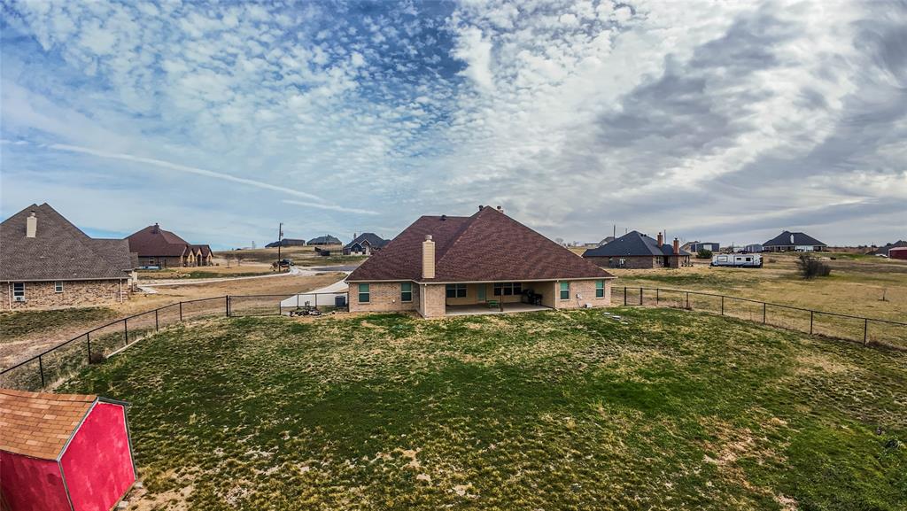 1009 Sky Court Property Photo 25