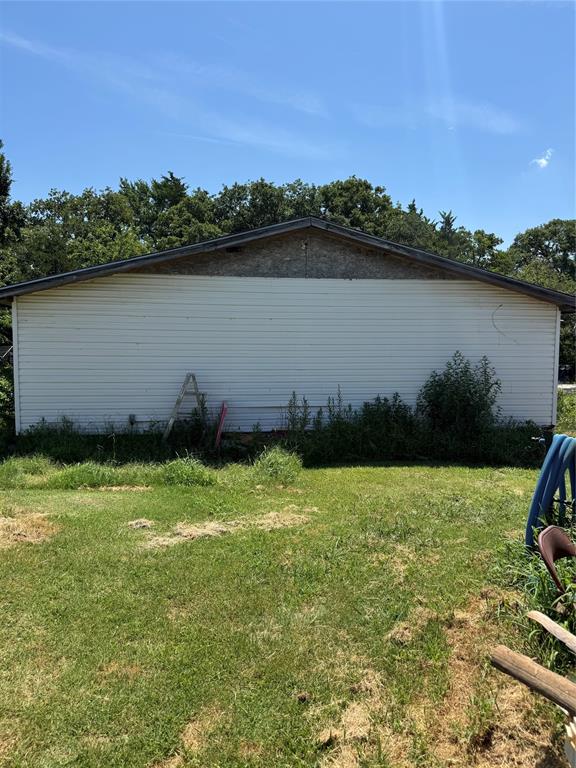 515 County Road 121 Property Photo 2