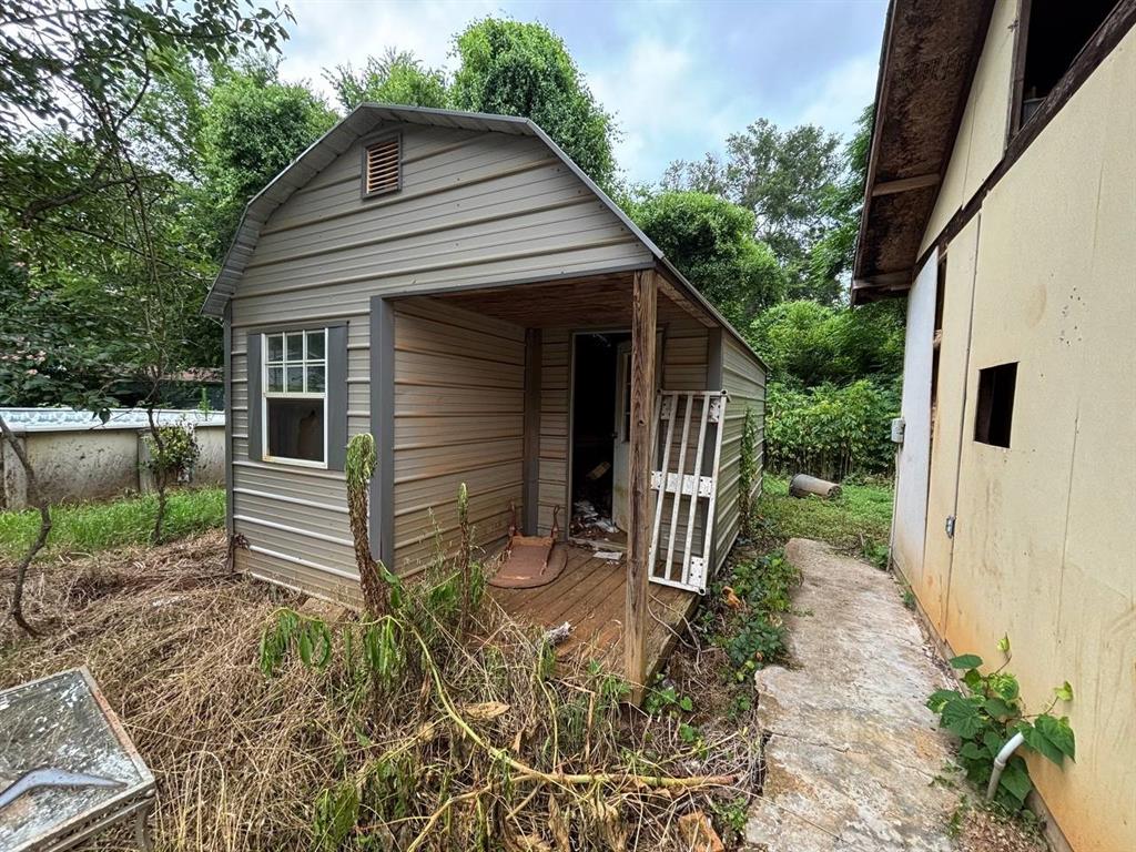 115 Shadycreek Drive Property Photo 8