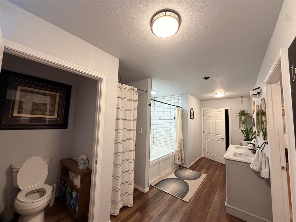 116 Barb Street Property Photo 24