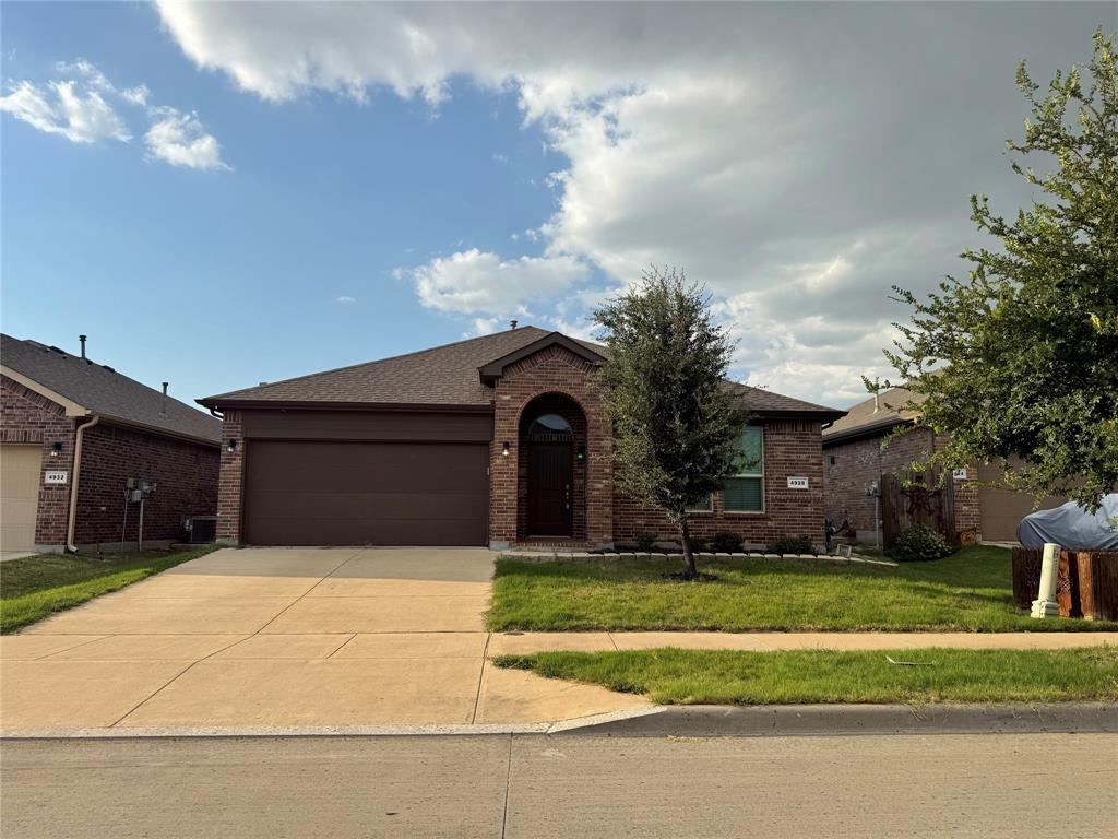 4928 Sugarcane Lane Property Photo 1