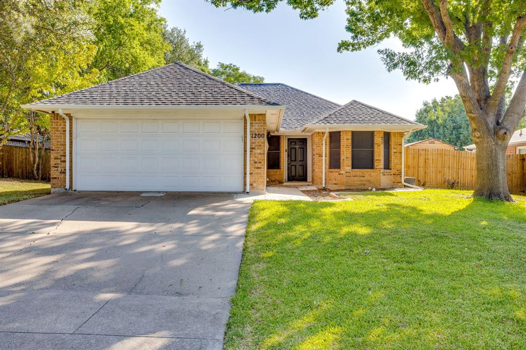 1200 Windy Meadows Drive Property Photo 2