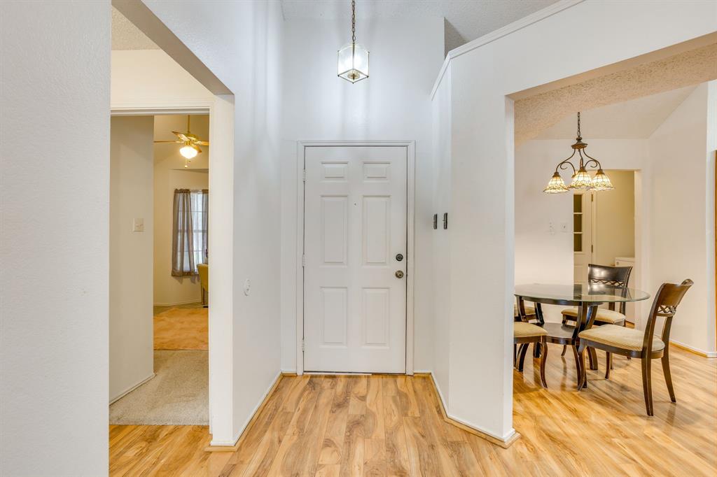 1200 Windy Meadows Drive Property Photo 4