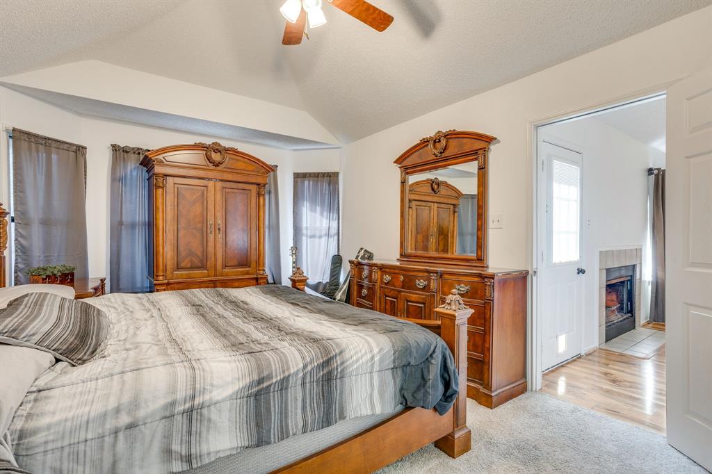 1200 Windy Meadows Drive Property Photo 22