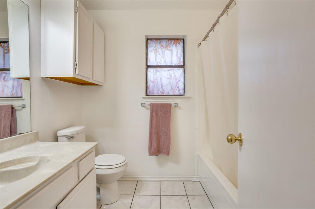 1200 Windy Meadows Drive Property Photo 33