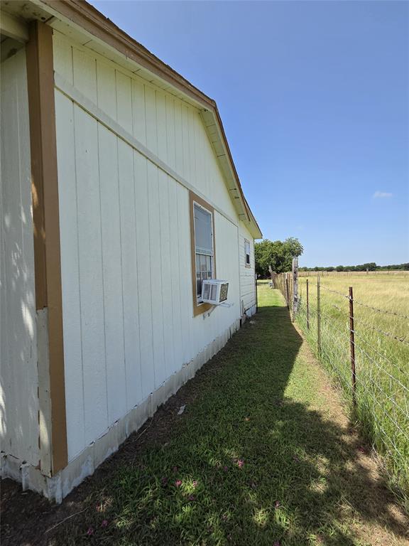 2100 S Highway 171 Property Photo 5