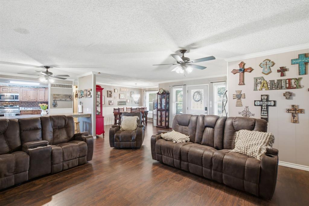 270 County Road 425 Property Photo 5