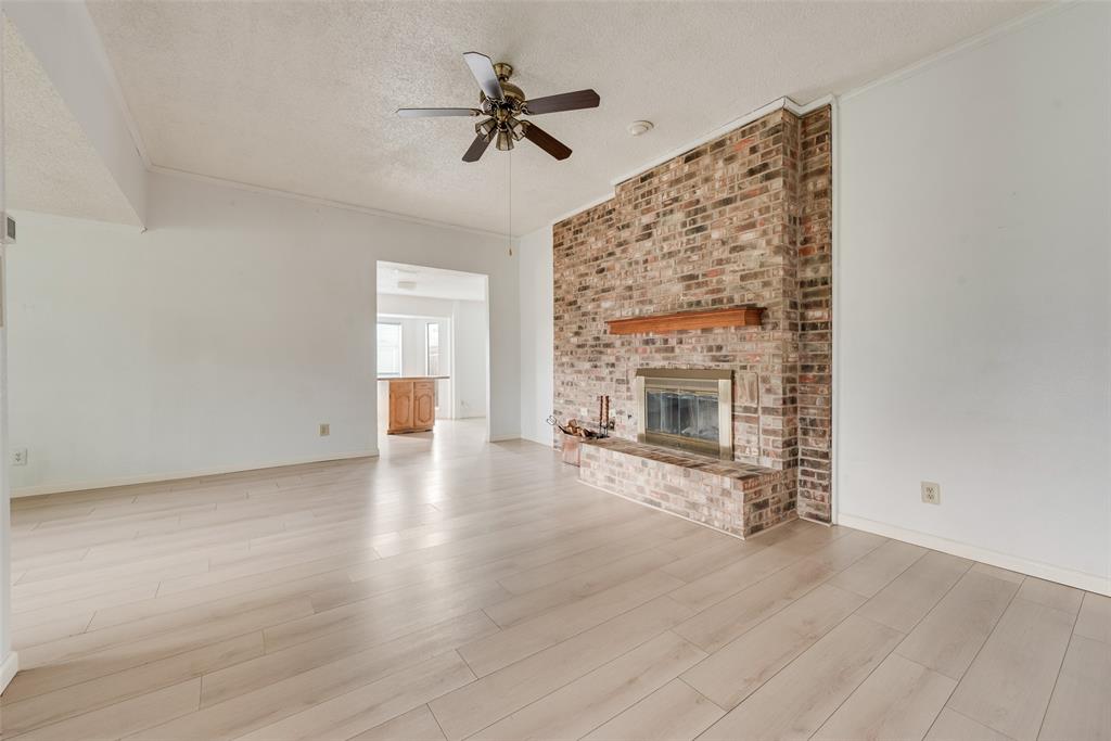 2623 Fallcreek Drive Property Photo 8