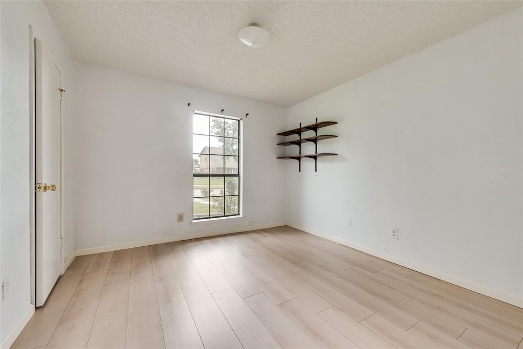 2623 Fallcreek Drive Property Photo 12
