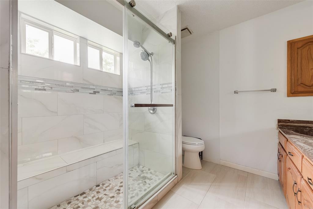2623 Fallcreek Drive Property Photo 17