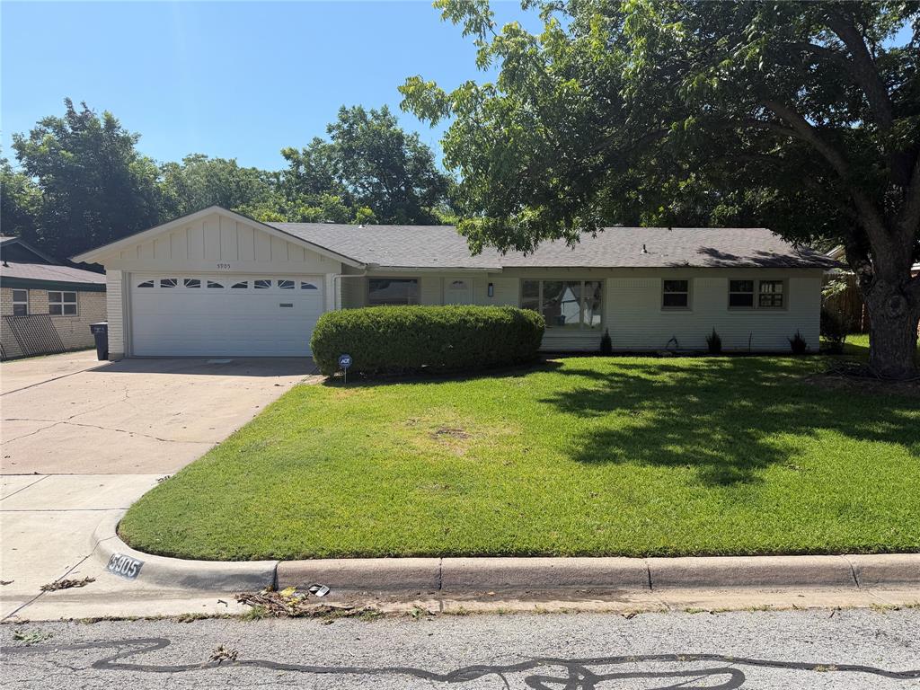 5905 Walraven Circle Property Photo 1