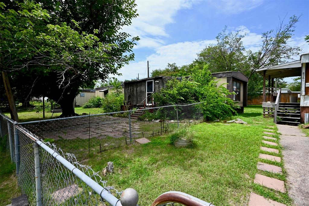 4362 Sunset Circle Property Photo 6