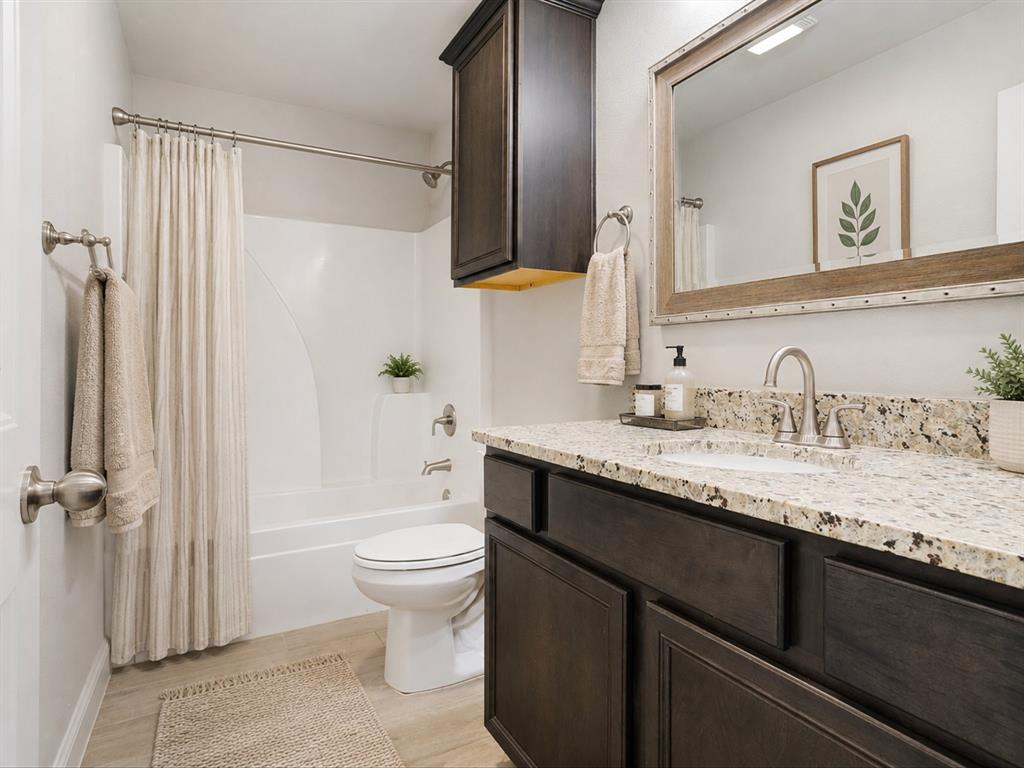 1105 Del Mar Drive Property Photo 9