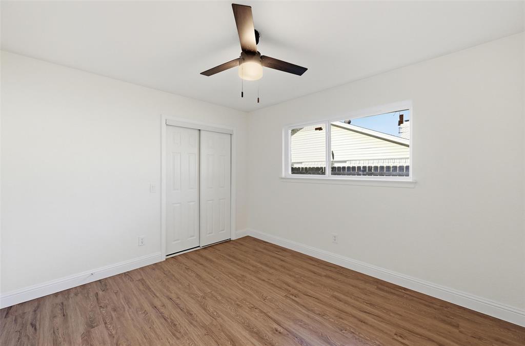 3301 Peachtree Lane Property Photo 13