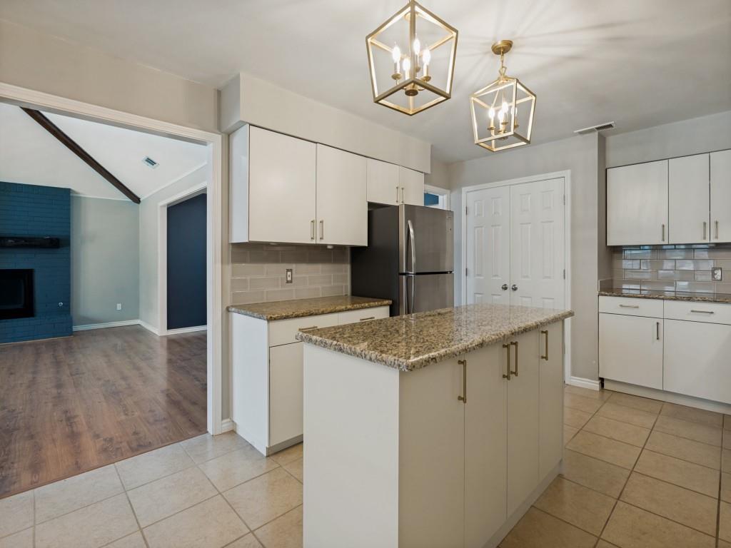 409 Pebblecreek Drive Property Photo 13