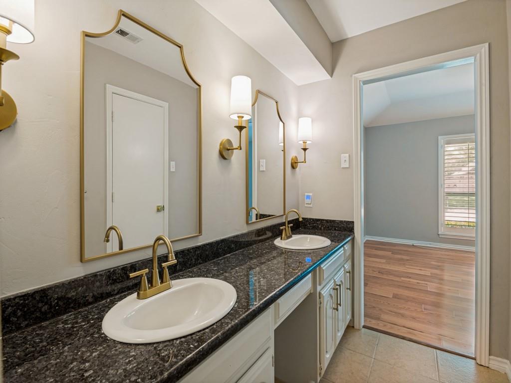 409 Pebblecreek Drive Property Photo 26