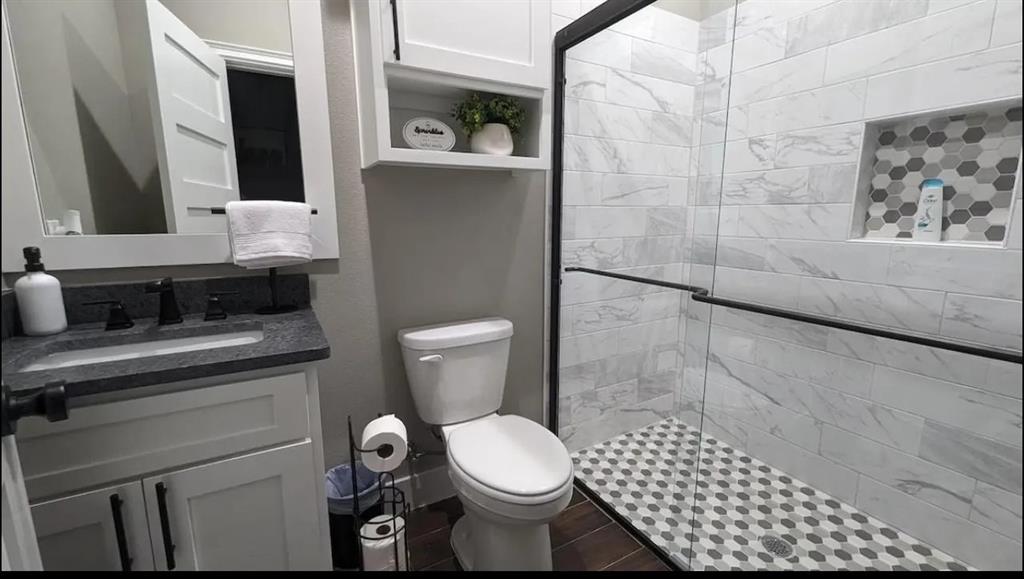 886 County Road 3341 Property Photo 17