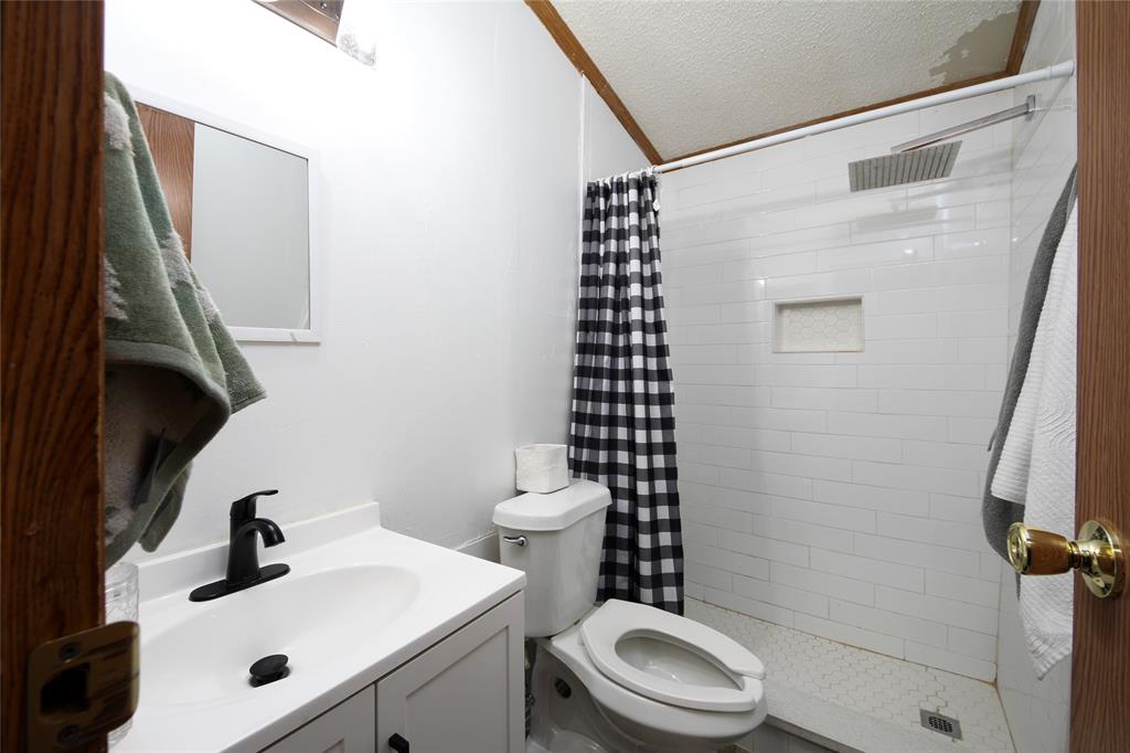 7151 County Road 151 Property Photo 13