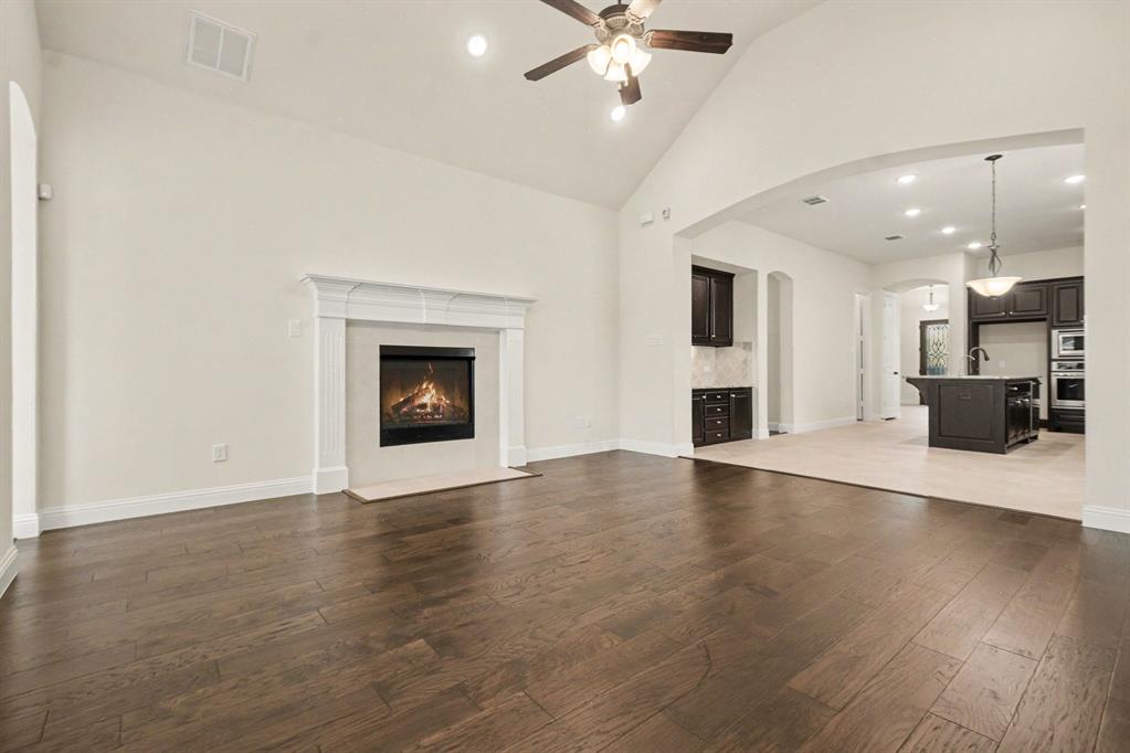12236 Curry Creek Drive Property Photo 17
